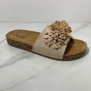 Corky’s Hey Girl WILD CHILD Slide Sandals Women’s Size 10 Tan Natural Flower NEW